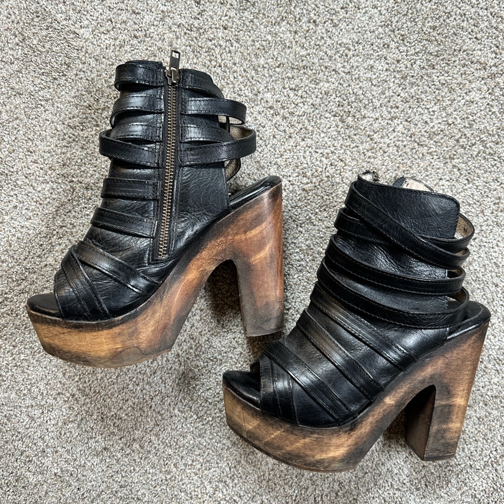 Freebird by Steven Chile strappy leather wooden platform heel